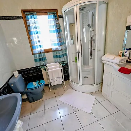 Fauvettes Dans La Maison De Proche Poitiers Ubytování v soukromí *